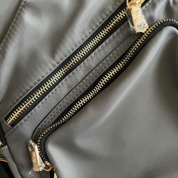 Stylish Sol and Selene Gray Crossbody Bag NWT - Picture 2 of 5